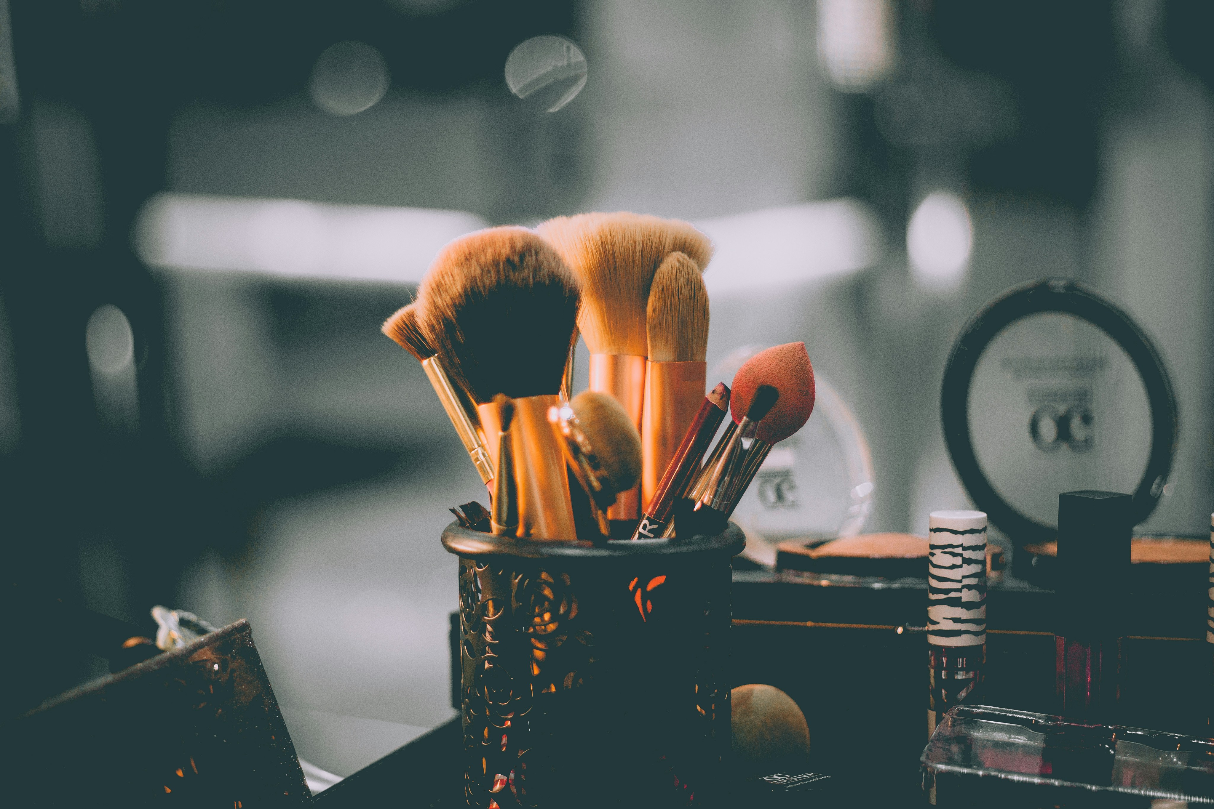 Bridal and event makeup session at P Blush Salon featuring elegant styling and premium beauty products